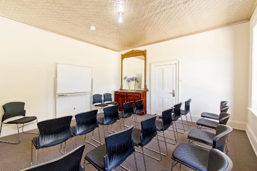 Deloraine Hotel image 12