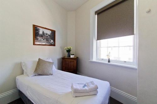 Deloraine Hotel image 8